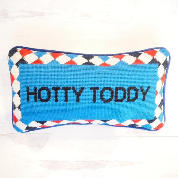 Needlepoint Collegiate Hotty Toddy Ole Miss Pillow - Picture 1 of 1
